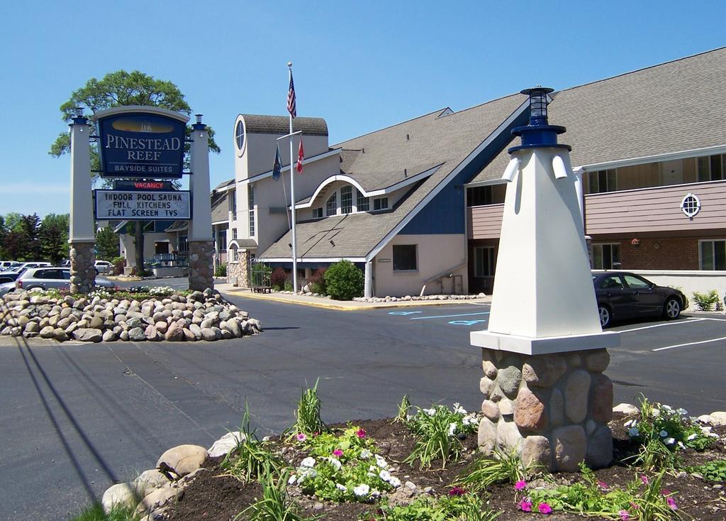 Pinestead Reef Resort Traverse City Luaran gambar