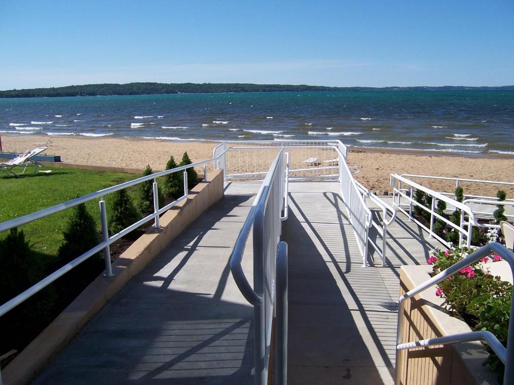 Pinestead Reef Resort Traverse City Luaran gambar