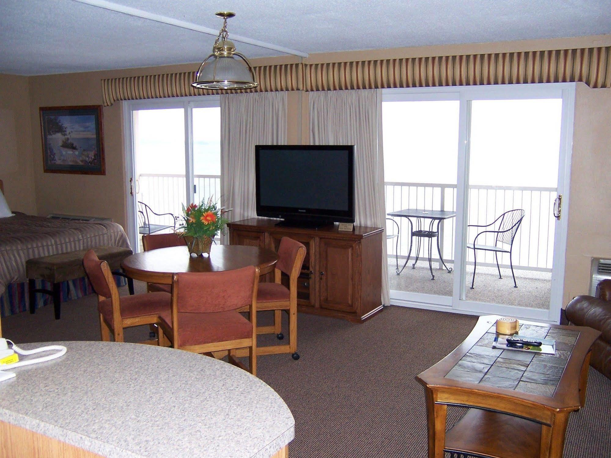 Pinestead Reef Resort Traverse City Luaran gambar