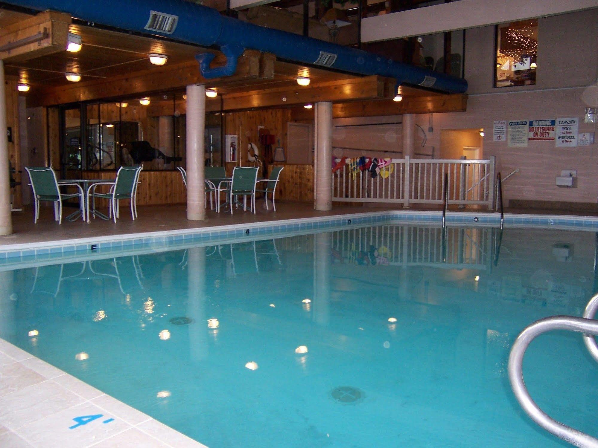 Pinestead Reef Resort Traverse City Luaran gambar